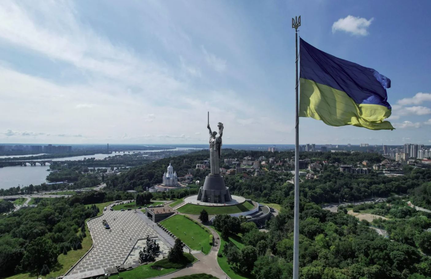 مع استعداد أوكرانيا لمحادثات السلام… روسيا تصعّد هجماتها