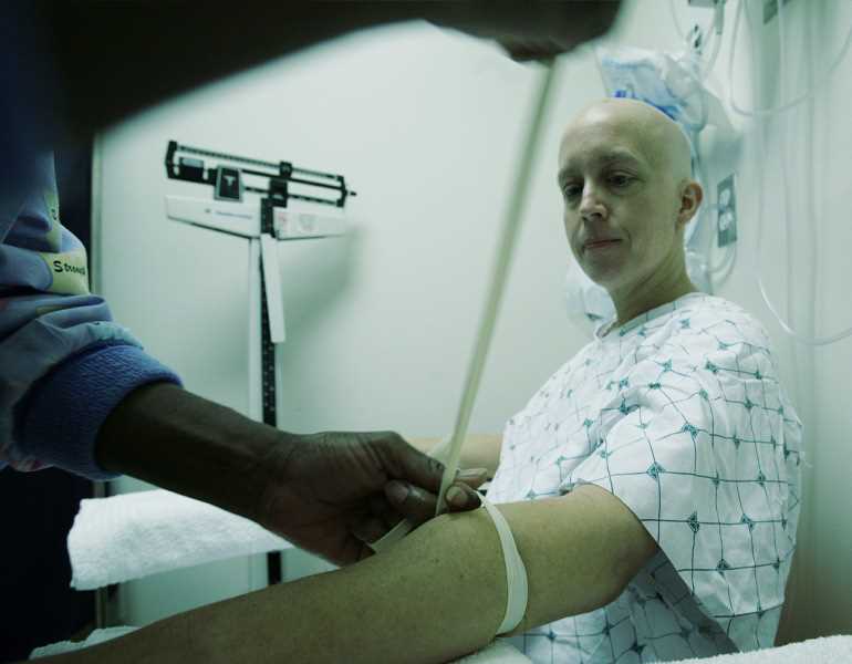 دراسة: واحد من كل عشرة شباب يُصاب بعودة وانتشار السرطان رغم التشخيص المبكر