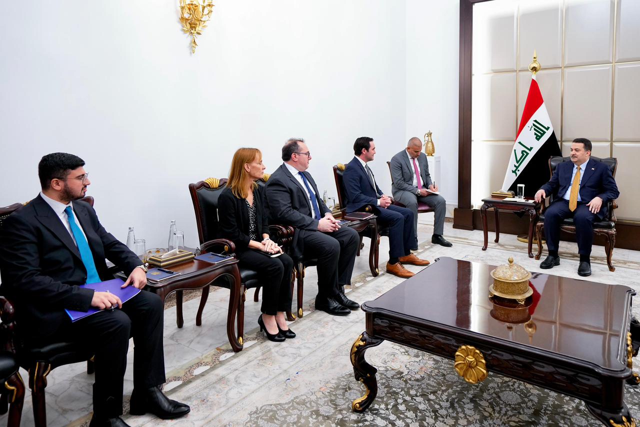 السوداني : سيادة العراق الرقمية أولوية في قطاع الاتصالات