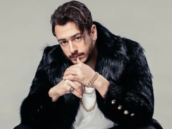 سعد لمجرد يمثل أمام المحكمة الفرنسية بتهمة اغتـ,ـ,ـ,ـصـ.ـاب نادلة في سان تروبيه