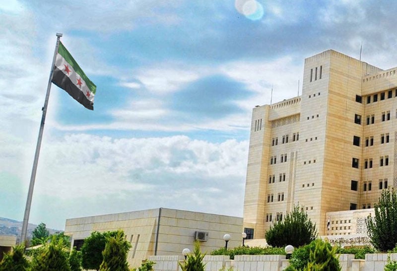 الخارجية السورية: الهجوم الاسرائيلي على ريف دمشق وحشي ومتعمد يشكل جريمة حرب مكتملة الأركان 