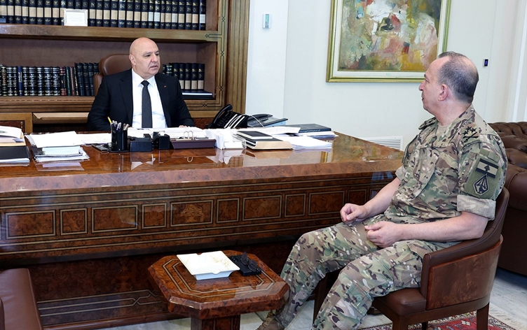 الرئيس اللبناني يطلب من الجيش التصدي لأي توغّل إسرائيلي