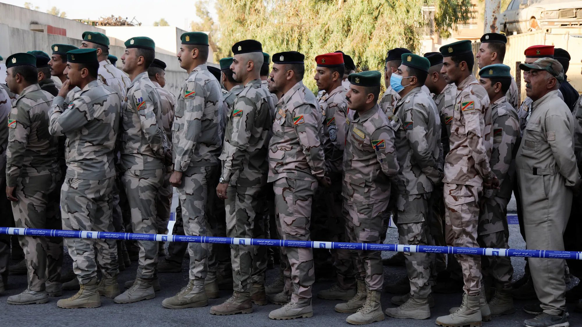 الإعلام الأمني: إقبال واسع لمنتسبي الأجهزة الأمنية على مراكز التصويت الخاص