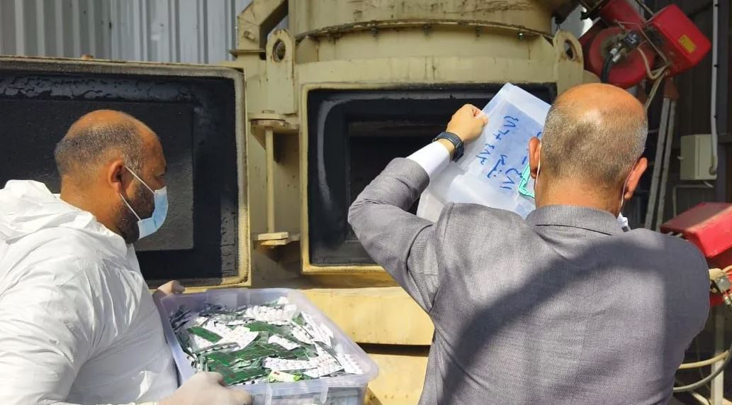 إتلاف أكثر من 100 كغم من المخدرات في البصرة