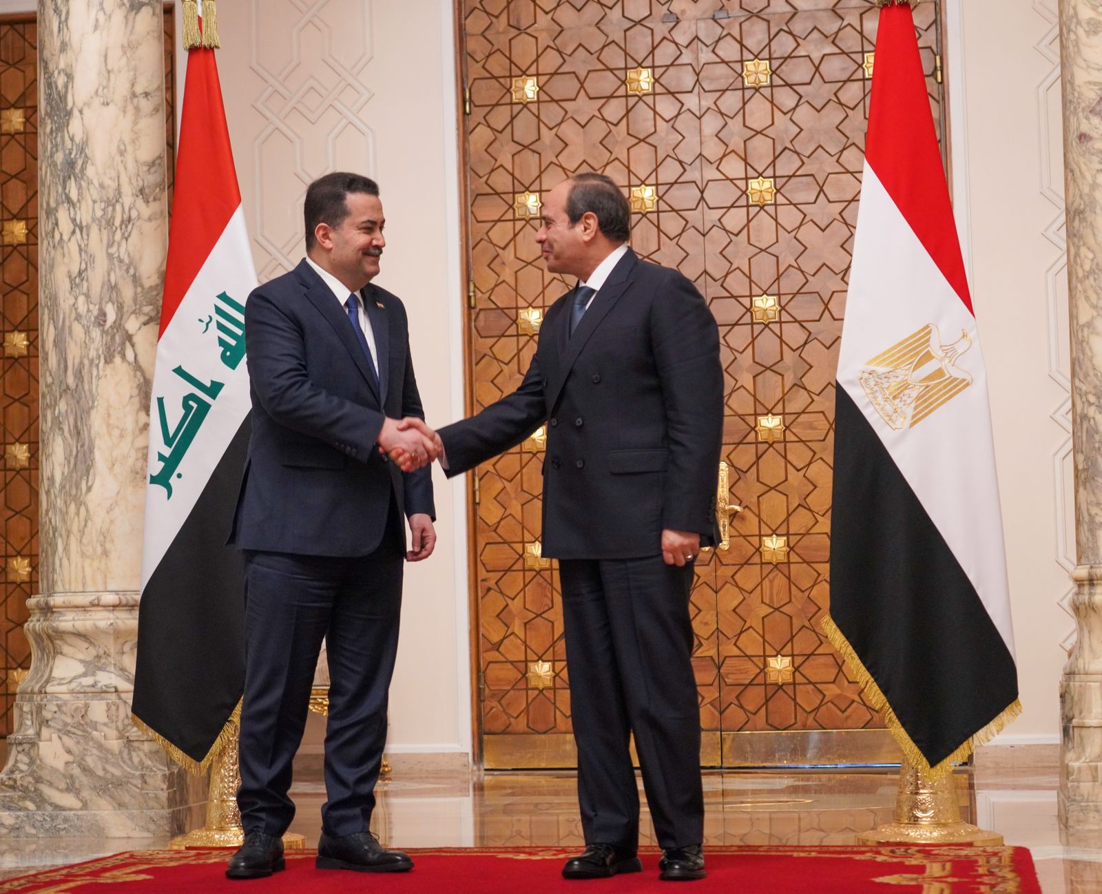 السوداني يلتقي عدداً من الملوك والرؤساء في شرم الشيخ ويؤكد على ضرورة خفض التصعيد في المنطقة