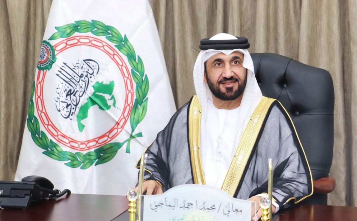 البرلمان العربي يهنئ العراق بيومه الوطني ويشيد بجهوده في ترسيخ الاستقرار