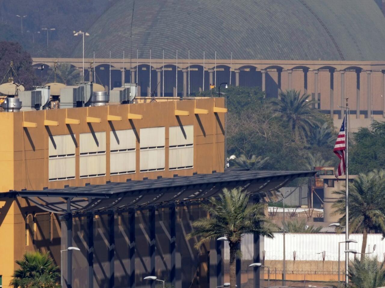 مصدر: الدفاعات الجوية في السفارة الأمريكية تسقط طائرة مسيرة قرب المحكمة الاتحادية