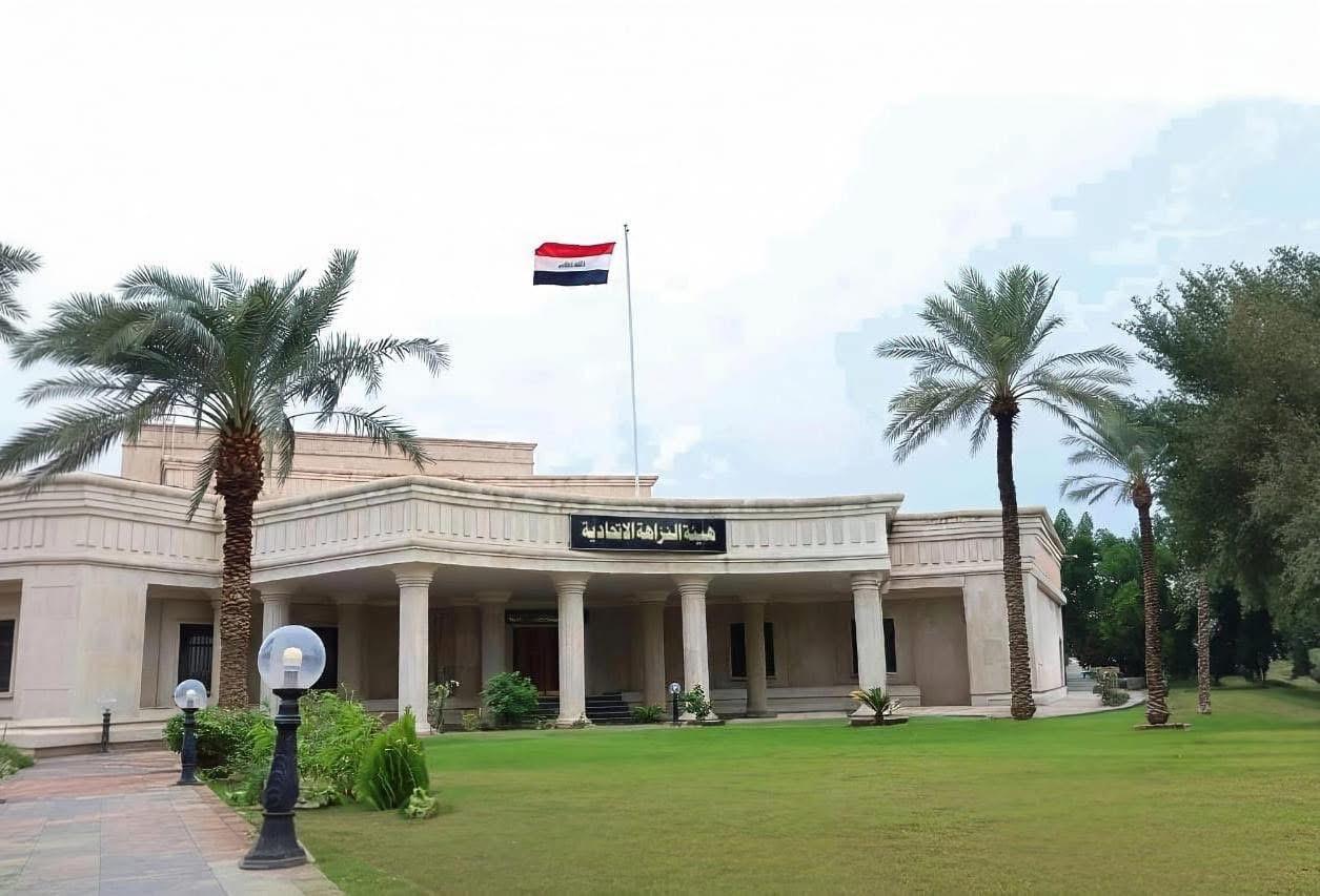 نيران الكوت ترمي بشررها على المسؤولين ..  النزاهة تعلن القبض على مدير الدفاع المدني بواسط و٦ متهمين