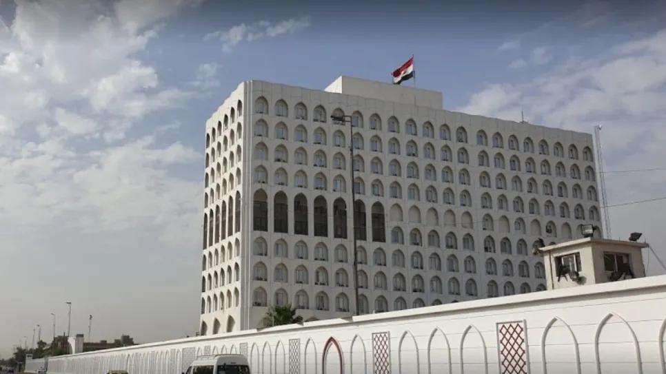 رافضاً انتهاك سيادة الدول ..  العراق يدين القصف الإسرائيلي على سوريا