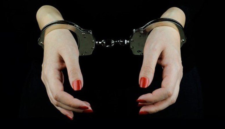 النزاهة: أحكام بالسجن بحق مديرة فرع مصرف الرشيد في ديالى بتهم الإضرار بالمال العام