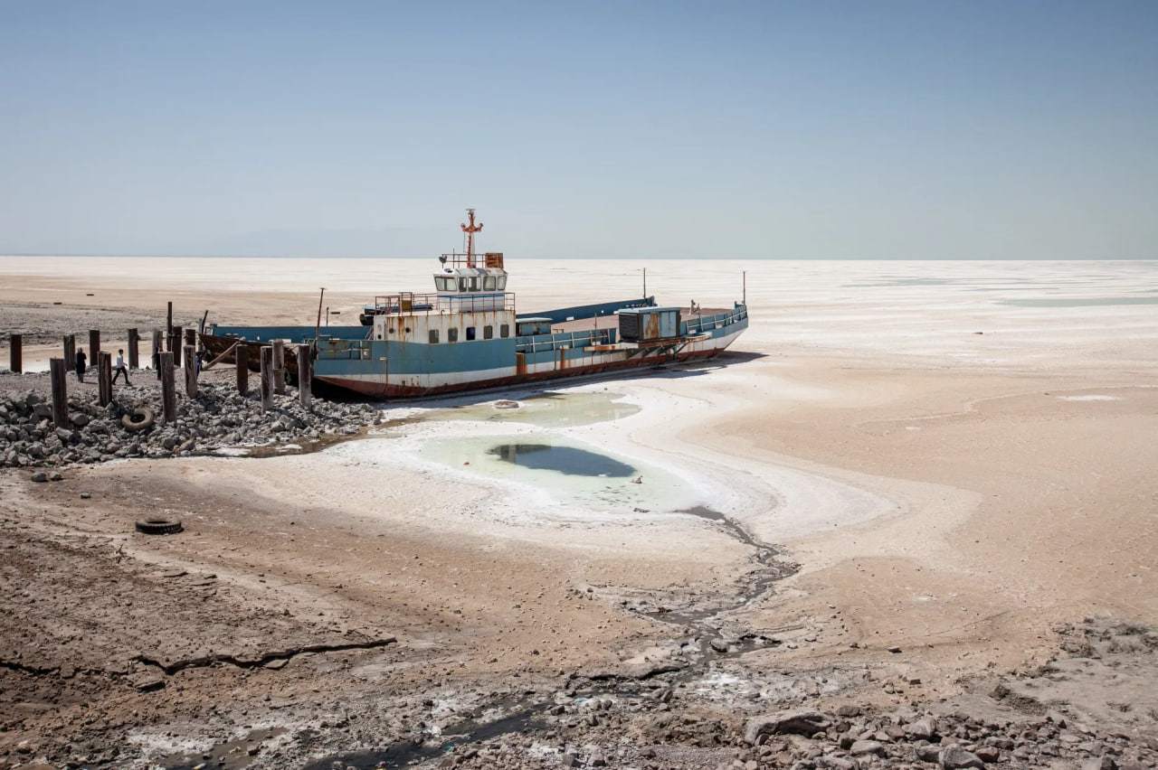 الجفاف يدفع إيران للإعلان عن شراء المياه من الخارج : من يبيع نحن نشتري 