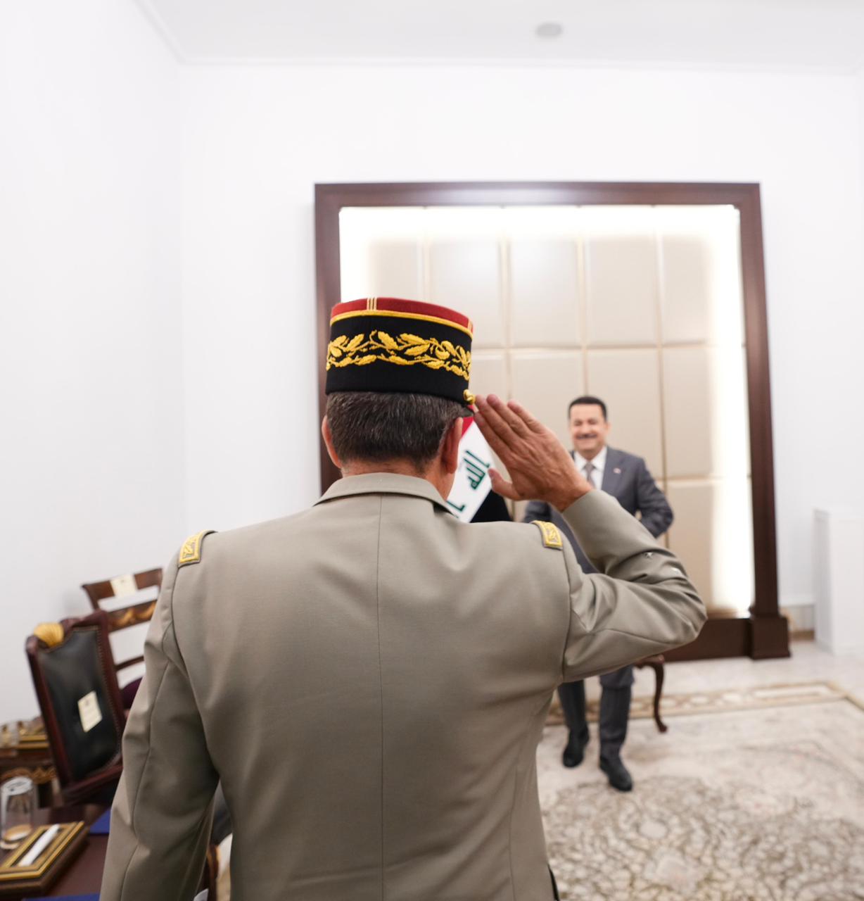 العراق يتمسك بدعم الناتو ..  السوداني: ملتزمون بالشراكة مع الناتو لتأهيل قواتنا القتالية