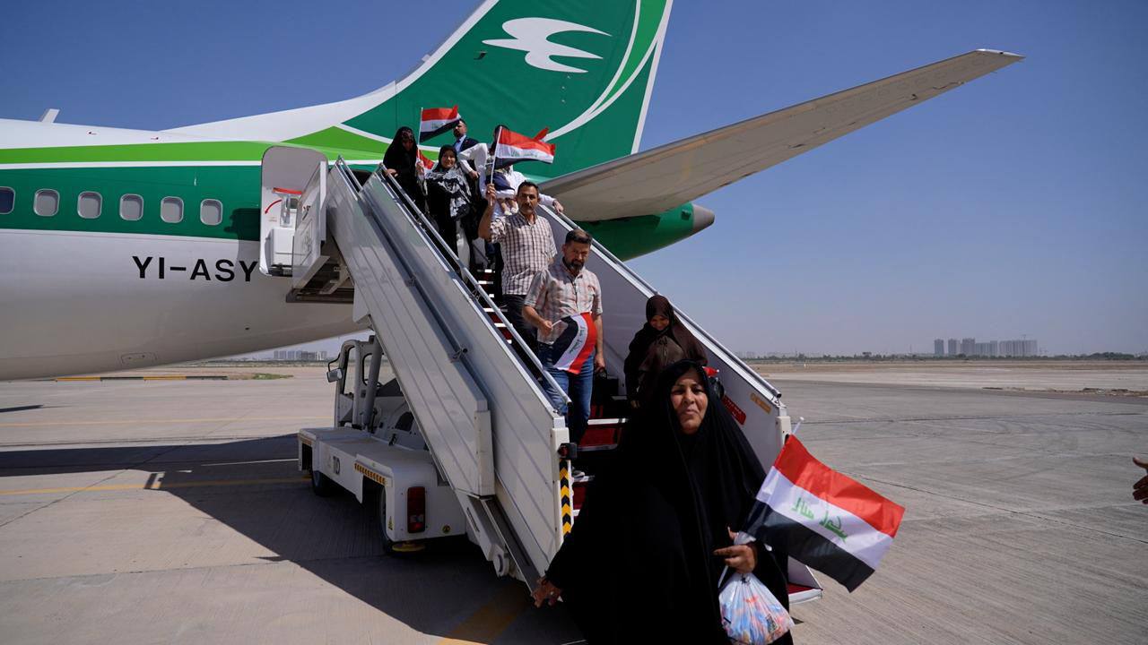 وصول الوفد العراقي إلى بغداد برفقة المواطنين المفرج عنهم من السعودية