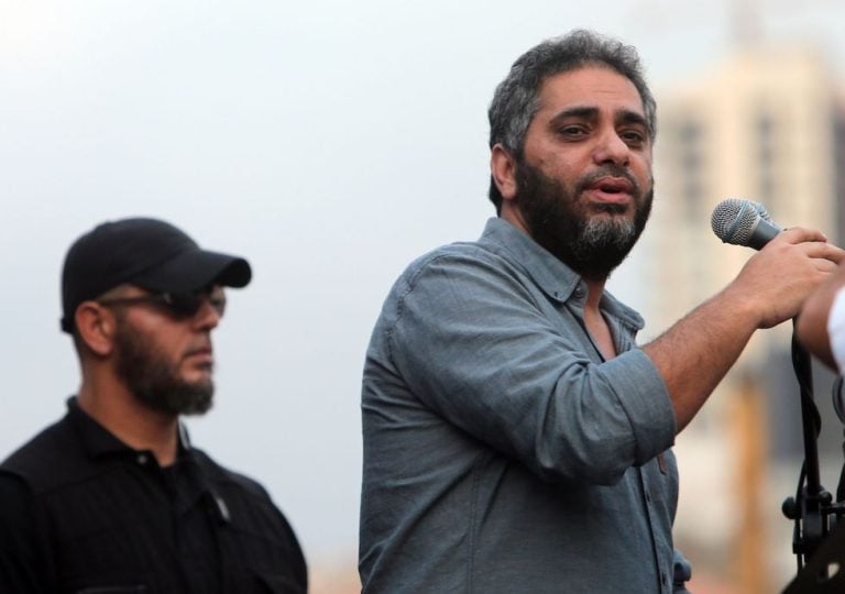 المحكمة العسكرية في لبنان تحدد الثلاثاء المقبل موعدا لبدء محاكمة الفنان فضل شاكر