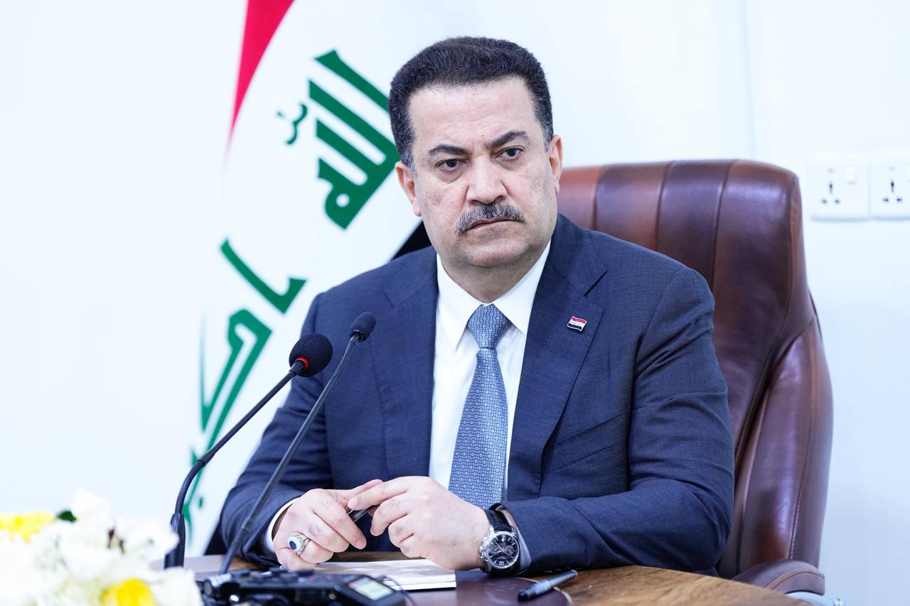 السوداني يوجه باعتماد "وثيقة التأمين ضد التعثر بالسداد" كبديل عن الكفيل الشخصي في شراء العقارات 