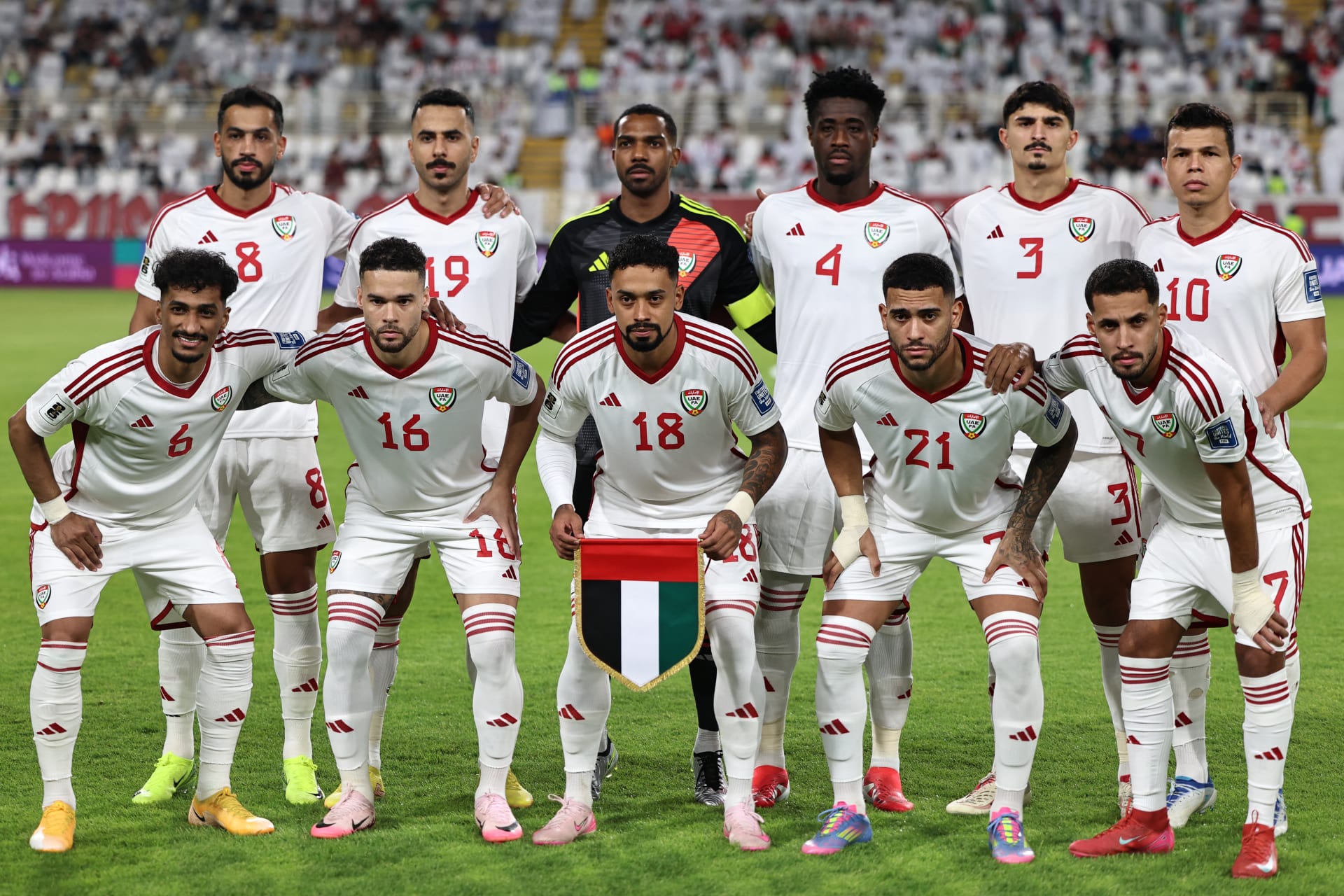تشكيلة المنتخب الإماراتي بمواجهة منتخبنا الوطني في إياب الملحق الآسيوي