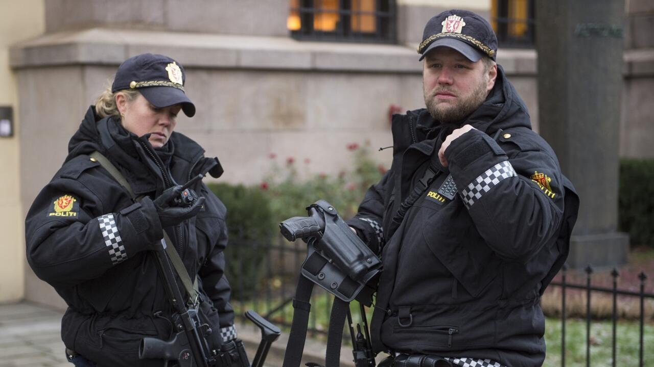 السلطات النرويجية ترجح ارتباط انفجار قرب السفارة الأمريكية في أوسلو بتطورات الشرق الأوسط