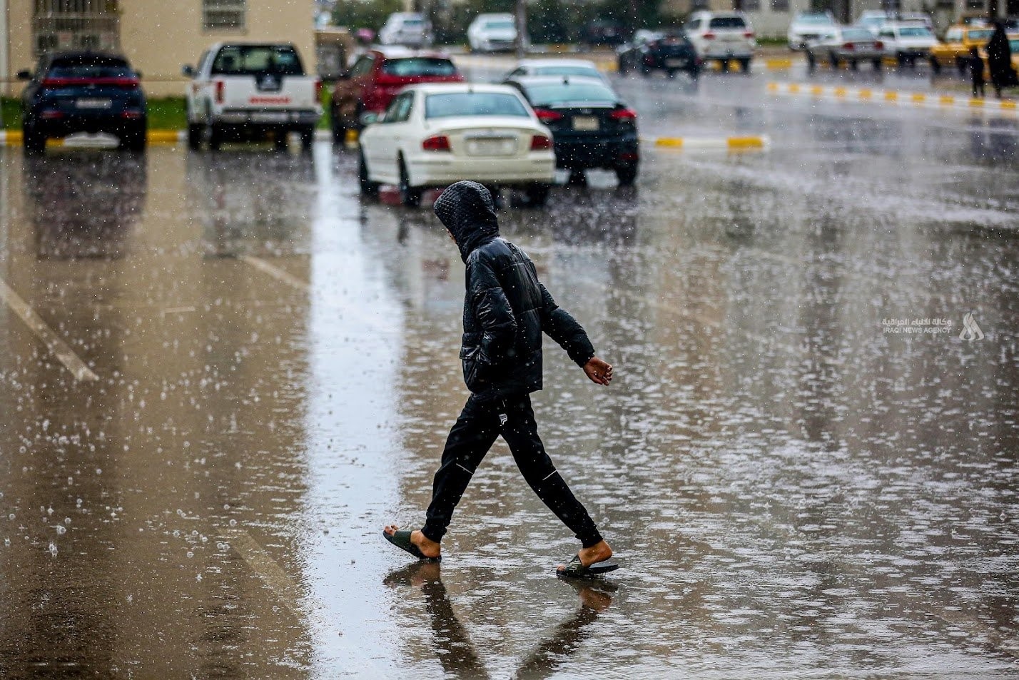 الأنواء الجوية: تحذيرات مبكرة من موجات مطرية قوية ومفاجئة محتملة خلال الشتاء المقبل  