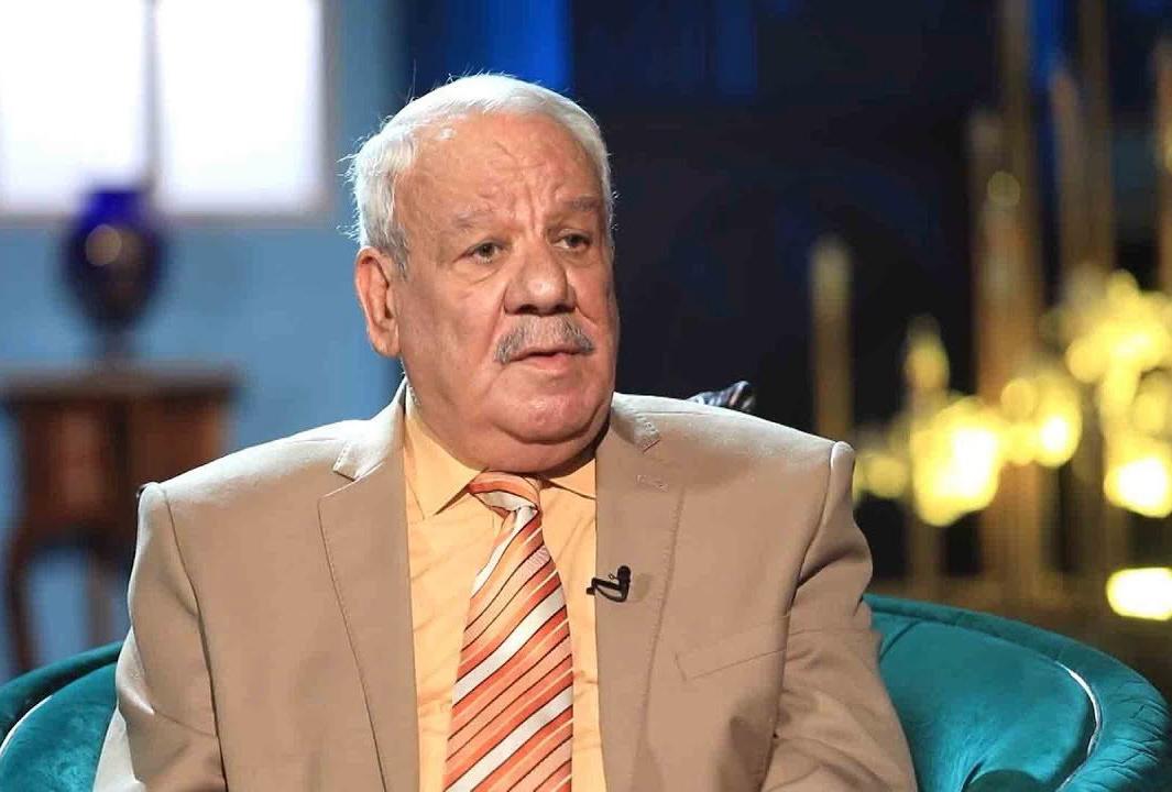 الفنان سامي قفطان يطمئن جمهوره حول صحته وينفي الشائعات المتداولة بشأن وفاته 