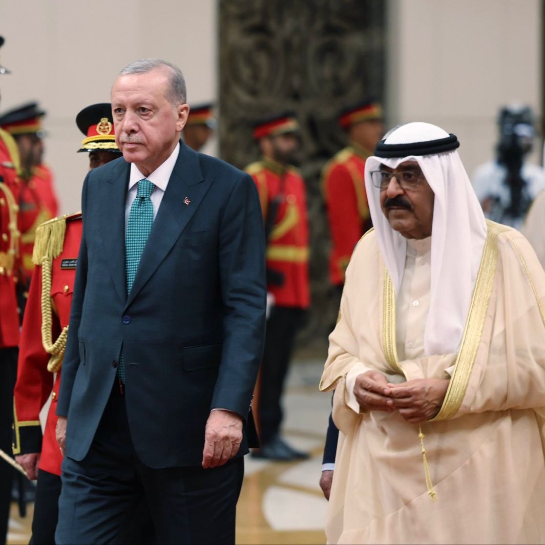 أردوغان في الكويت ..  بداية جولة خليجية تشمل قطر وسلطنة عمان