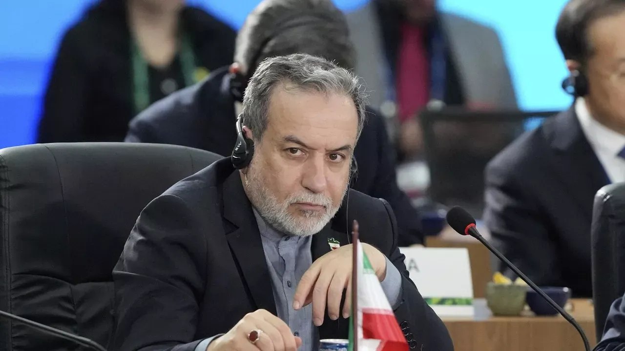 وزير الخارجية الإيراني: الاستعداد للحرب أهم عامل لمنعها ولا أعتقد أنها وشيكة