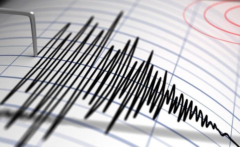 زلزال بقوة 5.1 ريختر يضرب وسط إيران بعد سلسة زلازل متتالية