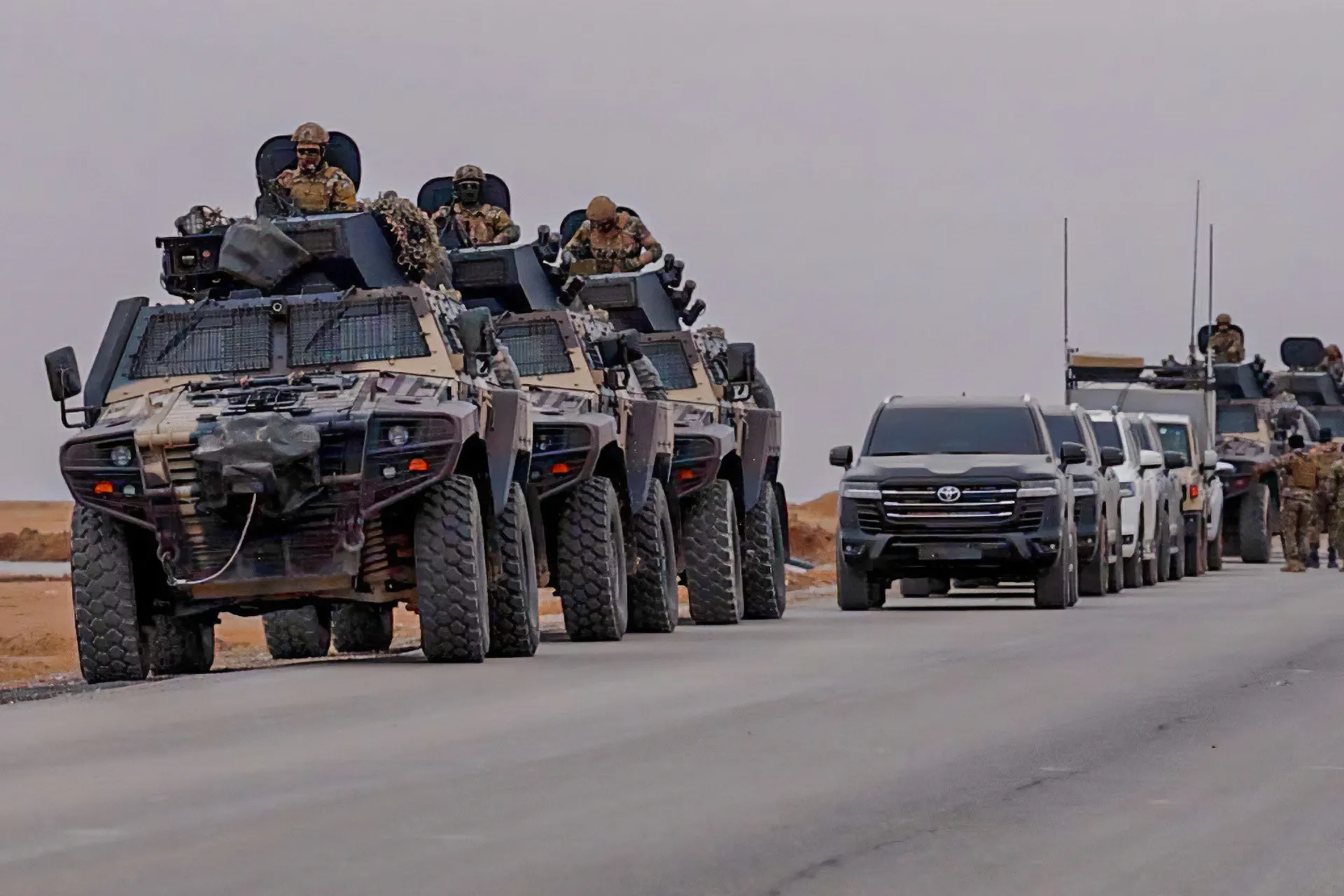 الجيش السوري يتسلم قاعدة "الشدادي" بعد التنسيق مع أمريكا