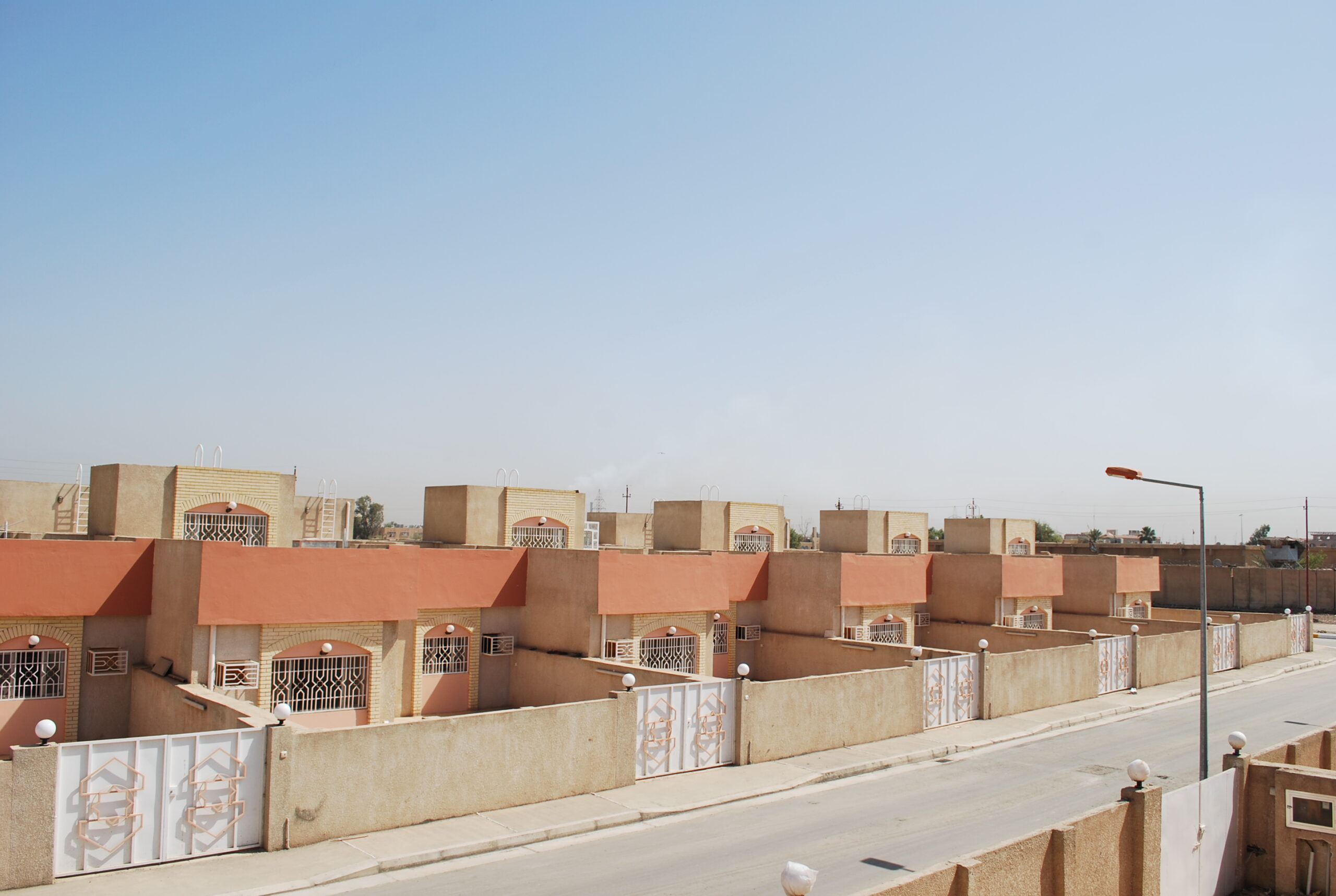 مجلس بغداد يتحرك لوقف تحويل الدور السكنية إلى مراكز تجارية واستثمارية داخل الأحياء السكنية