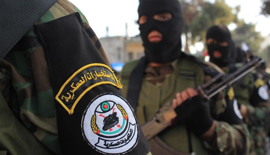 الاستخبارات العسكرية تلقي القبض على 5 إرهابيين في ديالى والأنبار وكركوك 