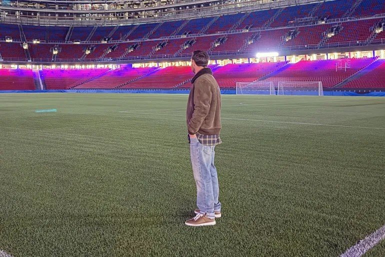 عودة ميسي إلى كامب نو تكسر رقم رونالدو الأسطوري