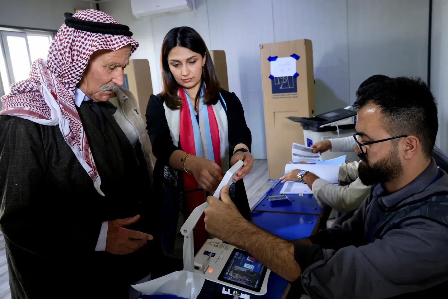 المفوضية: أكثر من مليون مراقب محلي و500 ألف وكيل سياسي يواكبون الاقتراع في انتخابات 2025