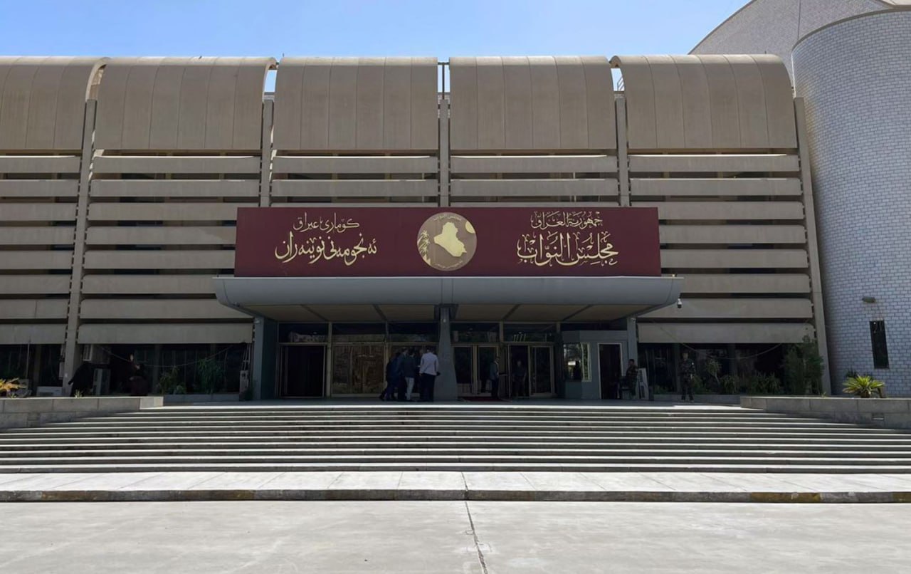 تراجع عدد النساء في البرلمان العراقي من 95 إلى 84