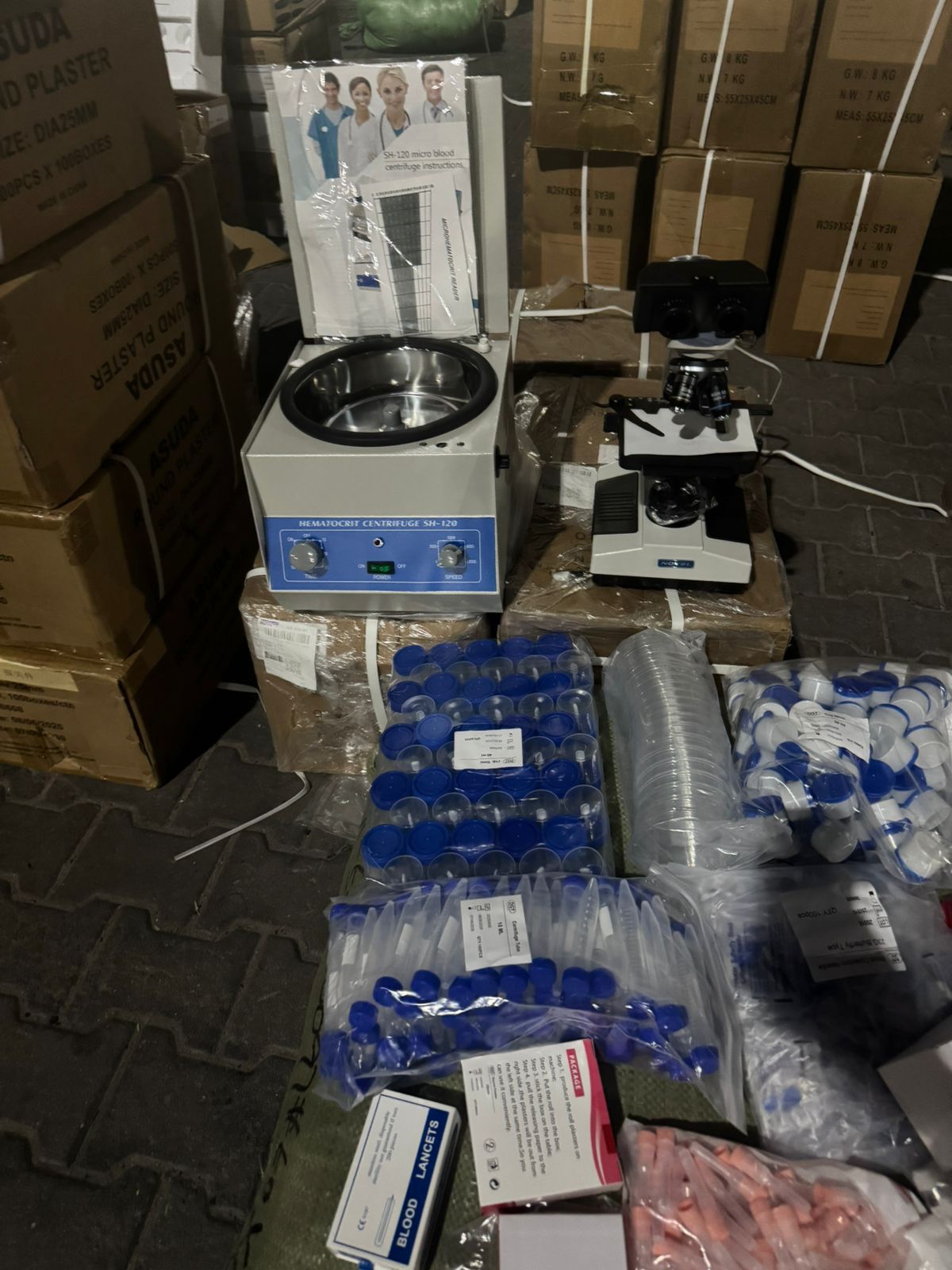 إحباط محاولة تهريب أجهزة ومستلزمات طبية في منفذ أم قصر الشمالي