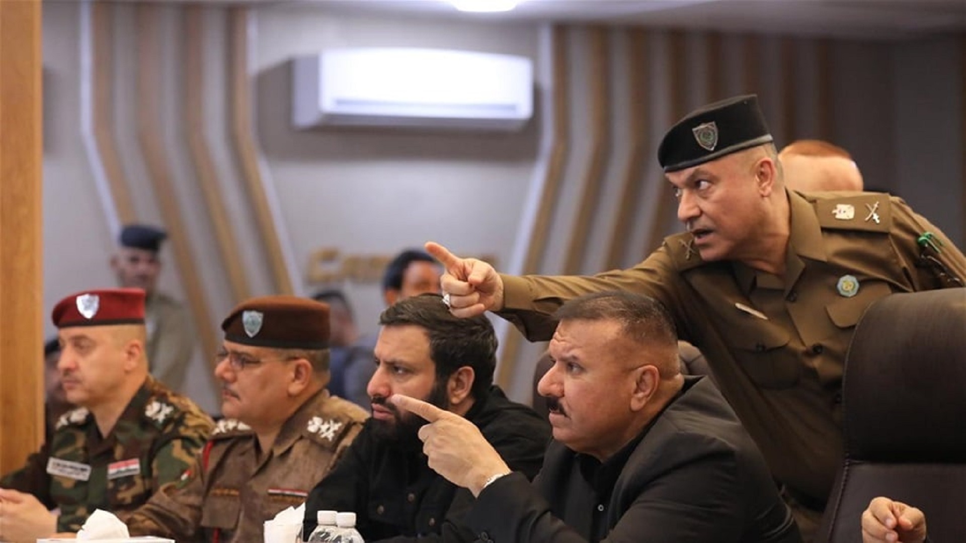 وزير الداخلية يصدر جملة توصيات لإنجاح الزيارة المليونية في النجف 