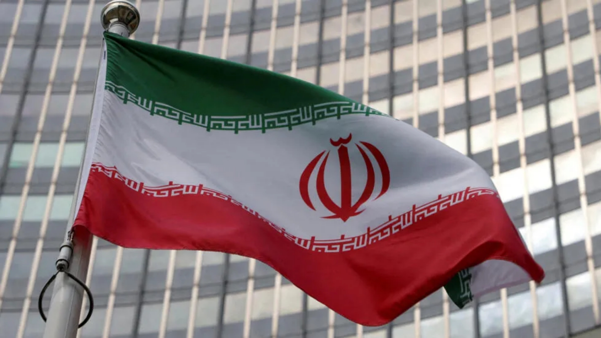 إيران: ردنا سيكون مفاجئا لإسرائيل 