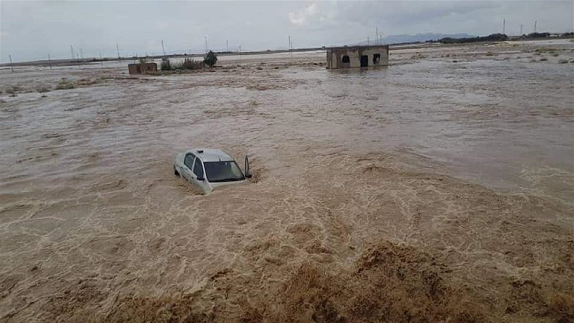 إجلاء 260 عائلة في الجزائر من جراء الفيضانات