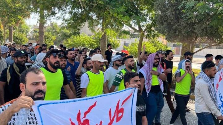 خريجو الجامعات في بابل يطالبون بالغاء الاستثناء بالتعيينات