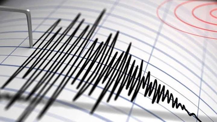 زلزال بقوة 5.7 درجة يضرب جزيرة هوكايدو اليابانية