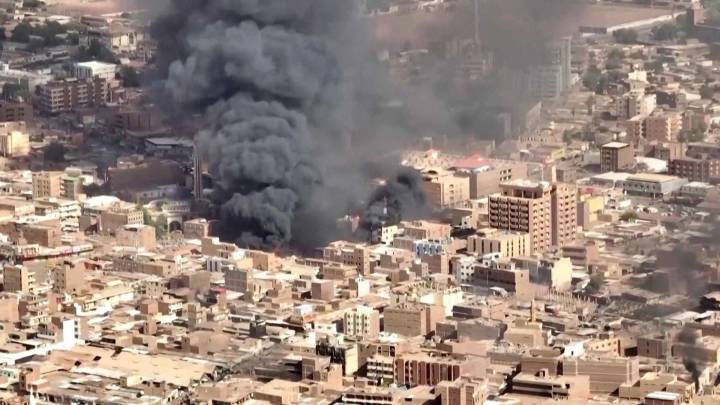 الخرطوم لم تهدأ ..  مواجهات عنيفة بين الجيش والدعم تتجدد