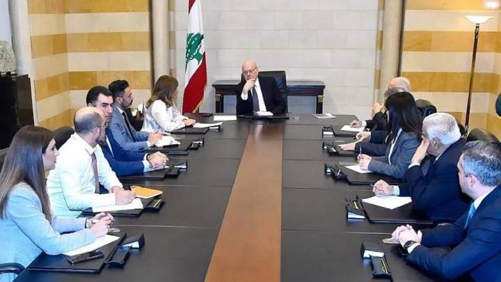 الحكومة اللبنانية تعقد جلسة استثنائية مساء اليوم لبحث التطورات الراهنة