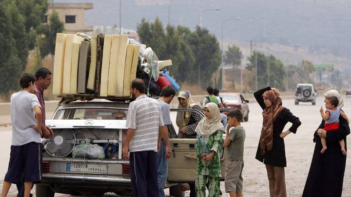 نزوح قرابة "المليون" شخص من الجنوب اللبناني من جراء الحرب الراهنة