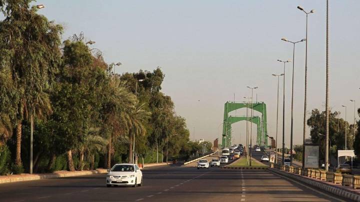 إعادة فتح الجسر المعلق أمام حركة المركبات وسط بغداد
