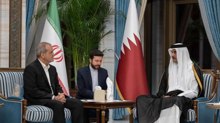 بزيشكيان من الدوحة: سنرد على تل أبيب بشكل أكبر اذا ردت على هجومنا الصاروخي