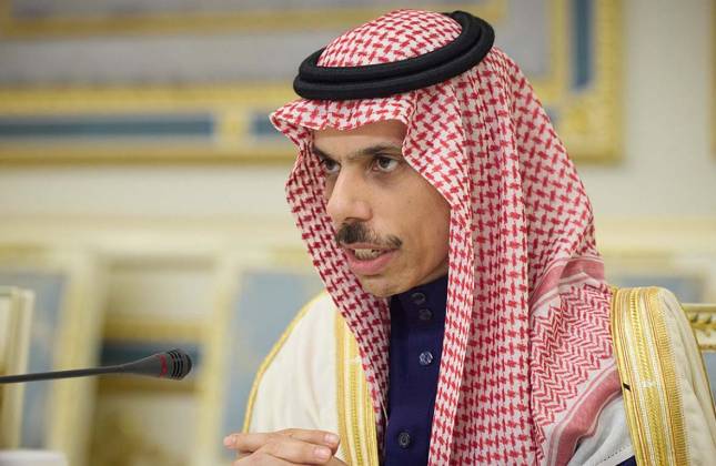    السعودية تدعو لحل "الدولتين" وتؤكد: الأحداث الجارية تعرقل التنمية الاقتصادية