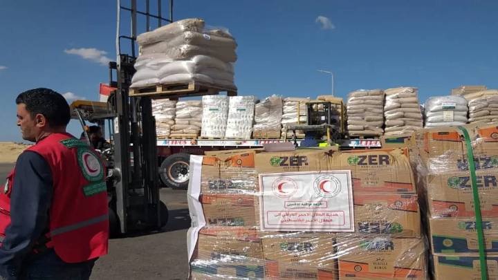 وصول 3000 طن من المساعدات العراقية لإغاثة النازحين اللبنانين في سوريا