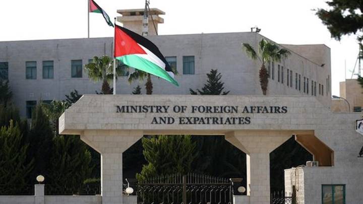    الأردن يدعو لرفع الحصانة عن إسرائيل وإيقاف بيع السلاح لها