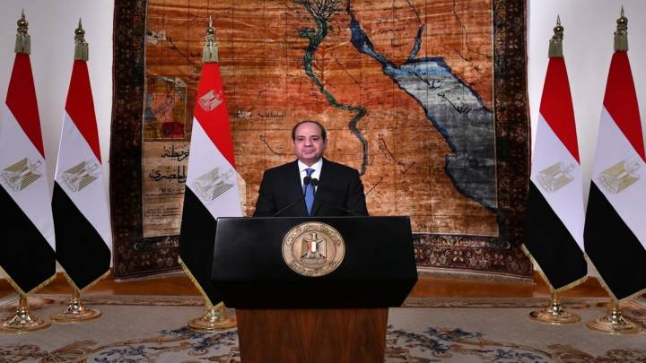 الرئيس السيسي يستقبل وفدا أمريكيا ويدعو لوضع حد للحرب في غزة ولبنان 
