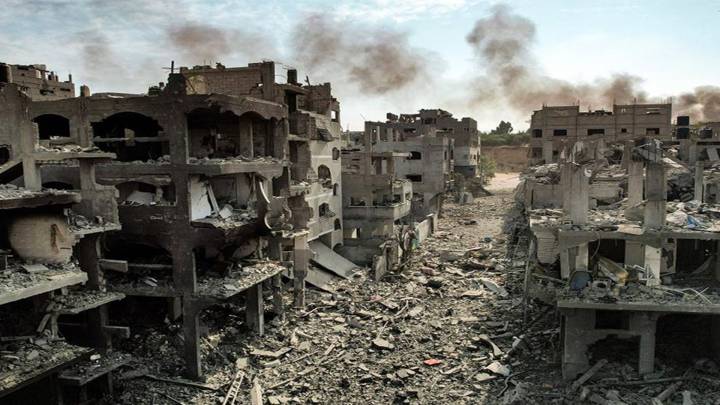 استشهاد 28 فلسطينيا في قصف إسرائيلي على خان يونس