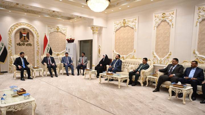 وزير العدل يتابع واقع الدوائر العدلية في محافظة الديوانية