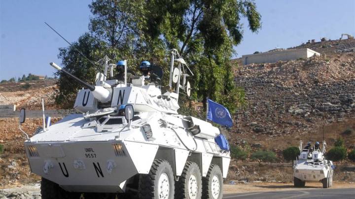فرنسا تدين تعرض مقر اليونيفيل في لبنان للقصف